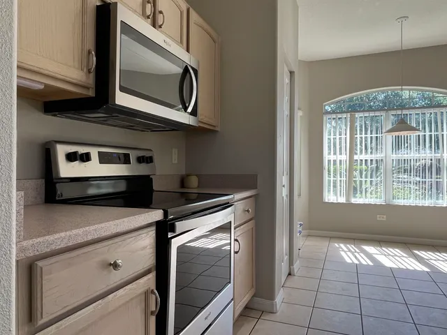 $2,200 | 968 Ridgewood Lane, St. Augustine, FL 32086