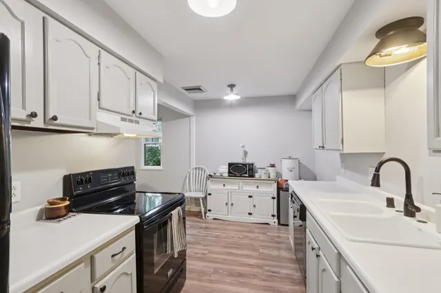 $265,000 | 5506 Century, Unit 1, Middleton, WI 53562