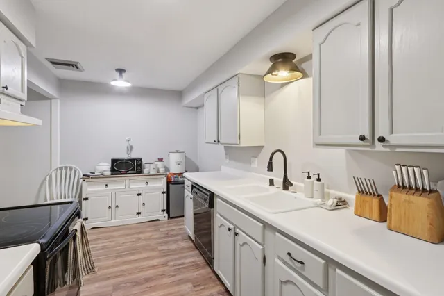 $265,000 | 5506 Century, Unit 1, Middleton, WI 53562