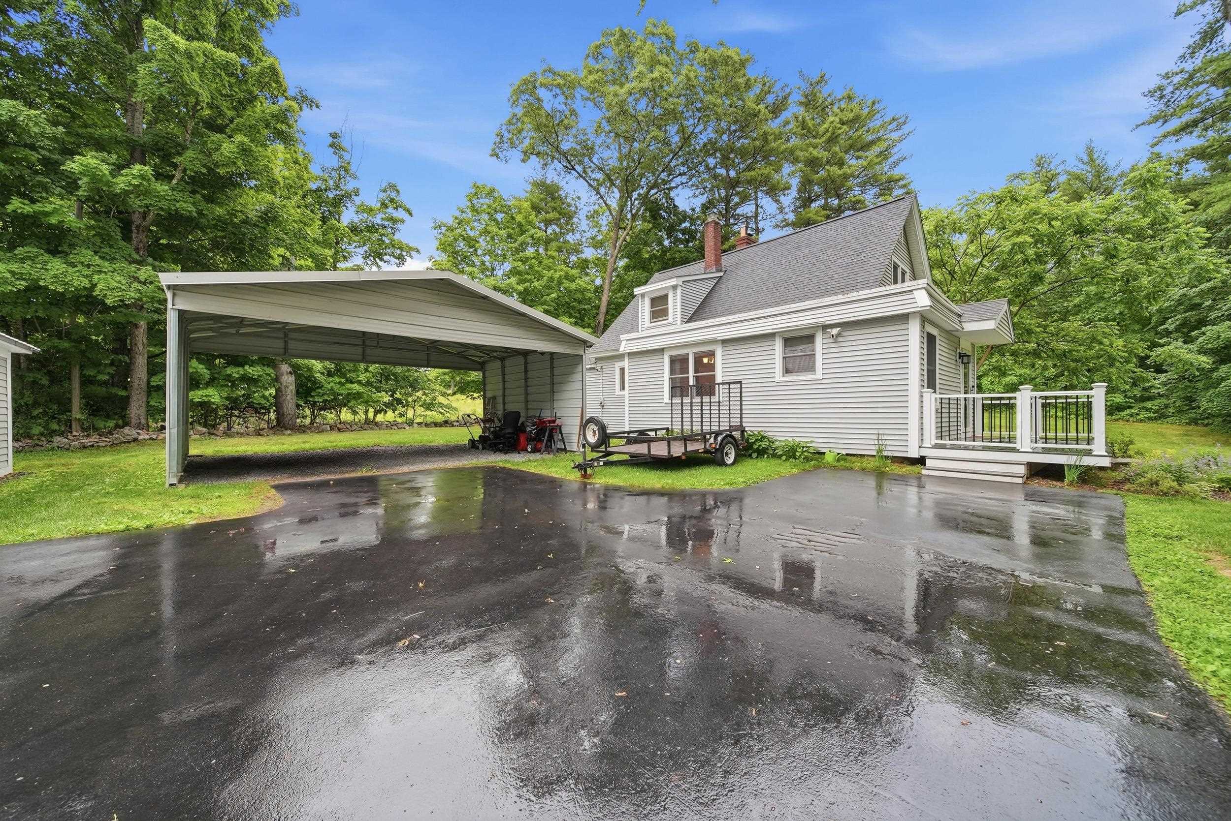 288 Island Pond Road Derry, NH 03038 - Photo 40 of 46