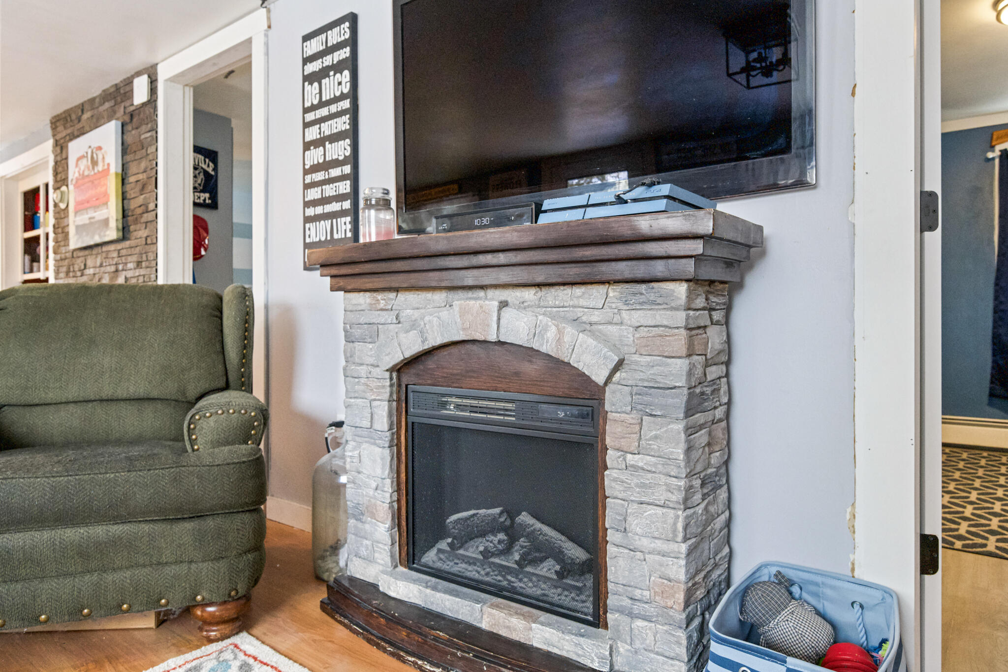 440 Phillips Road Levant, ME 04456 - Photo 11 of 36 440 Phillips Road Levant, ME 04456-4445