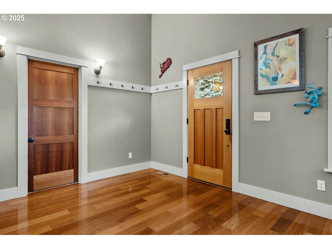 24781 Dunham Road Veneta, OR 97487 - Photo 3 of 22 a view of an empty room with wooden floor and closet