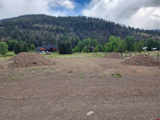 a view of outdoor space with mountain view