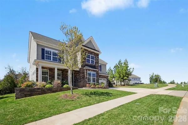 $1,050,000 | 2214 Brandybuck Court, Fort Mill, SC 29715