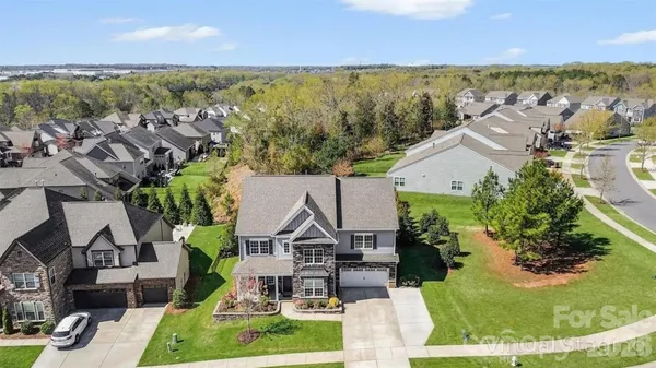 $1,050,000 | 2214 Brandybuck Court, Fort Mill, SC 29715