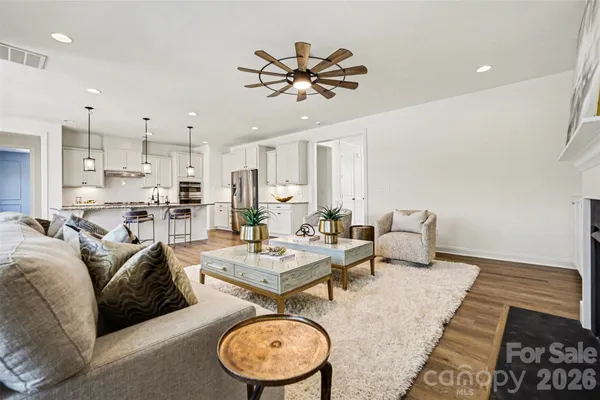 $1,050,000 | 2214 Brandybuck Court, Fort Mill, SC 29715