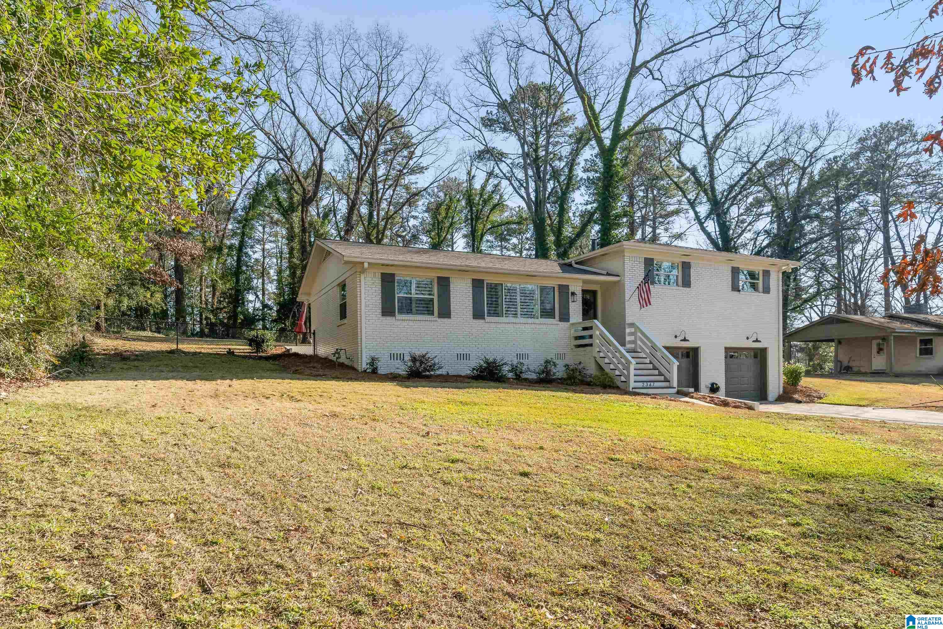 2367 Rocky Ridge Road Birmingham, AL 35216 - Photo 2 of 30