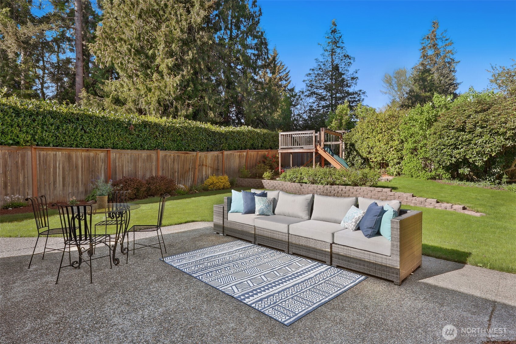 8824 Northeast 189th Place Bothell, WA 98011 - Photo 14 of 33