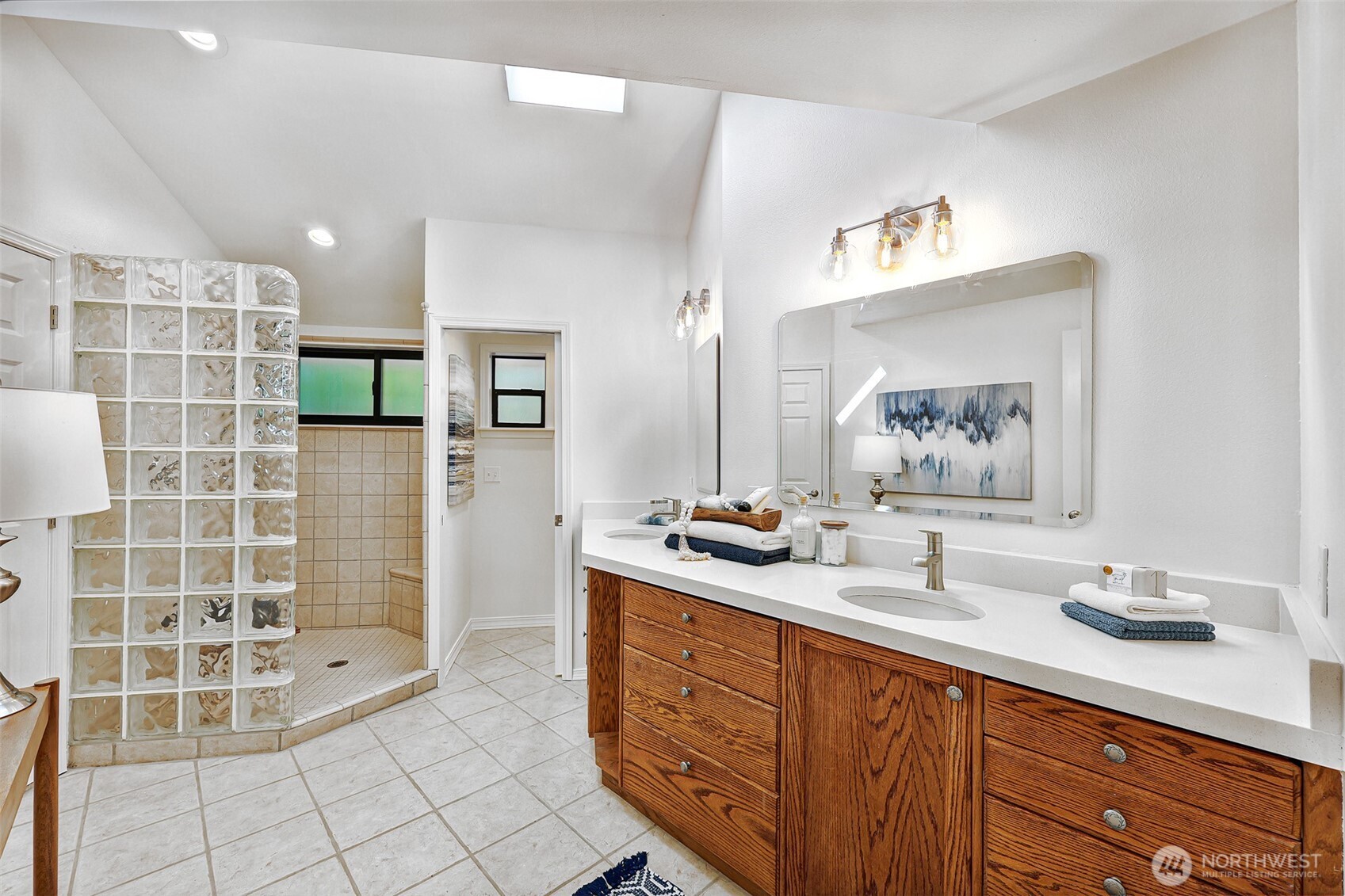 8824 Northeast 189th Place Bothell, WA 98011 - Photo 19 of 33