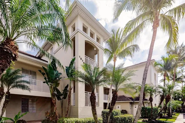 $289,900 | 1878 Tarpon Bay Drive South, Unit 102, Naples, FL 34119