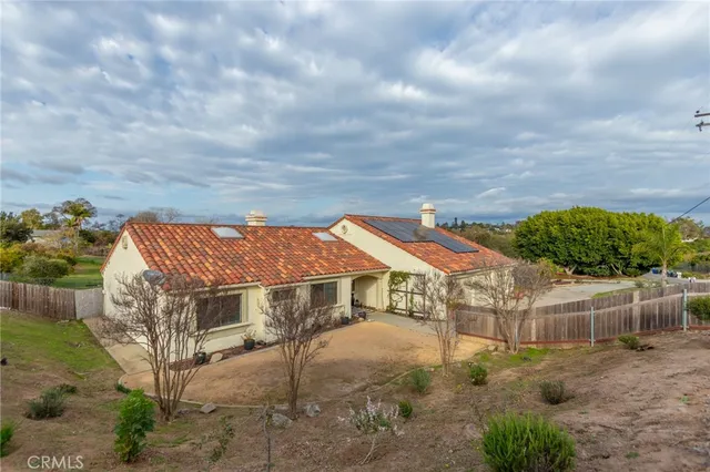$1,100,000 | 5027 Sleeping Indian Road, Fallbrook, CA 92028