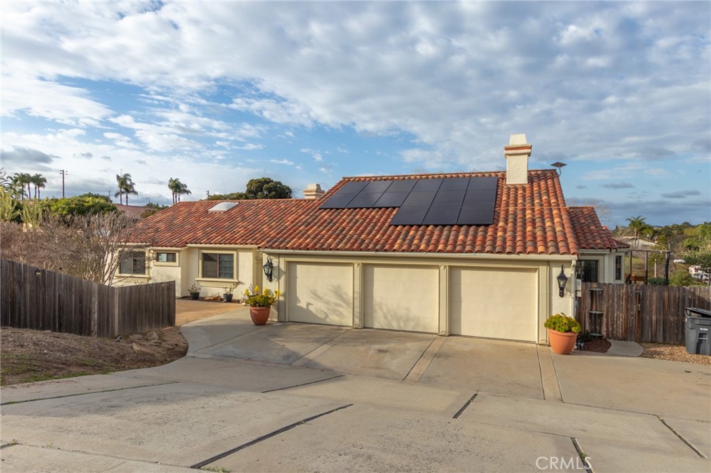 5027 Sleeping Indian Road Fallbrook, CA 92028 - Photo 19 of 26