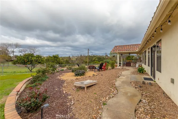 $1,100,000 | 5027 Sleeping Indian Road, Fallbrook, CA 92028