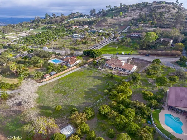 $1,100,000 | 5027 Sleeping Indian Road, Fallbrook, CA 92028