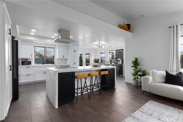 $1,100,000 | 5027 Sleeping Indian Road, Fallbrook, CA 92028