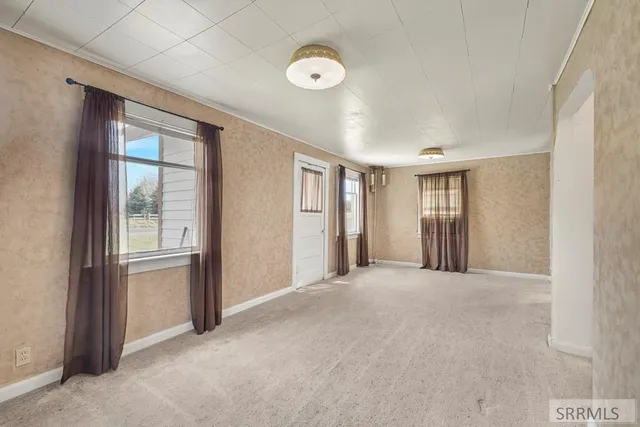 $379,900 | 1496 North 750 East, Shelley, ID 83274