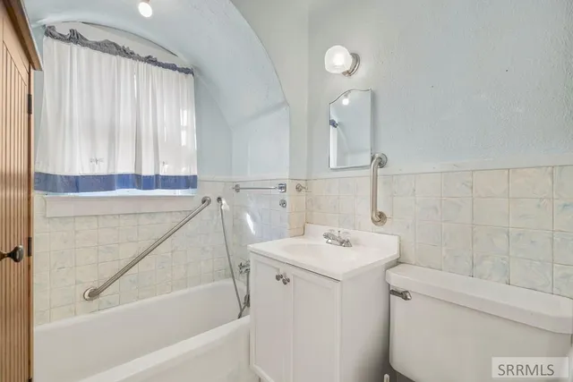 $379,900 | 1496 North 750 East, Shelley, ID 83274