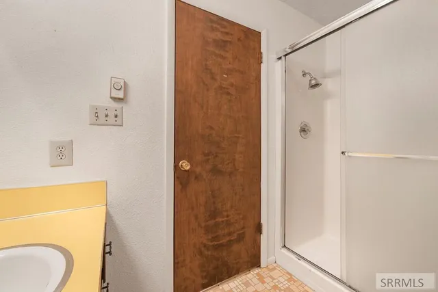 $379,900 | 1496 North 750 East, Shelley, ID 83274