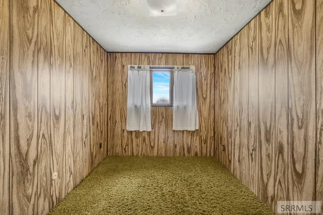 $379,900 | 1496 North 750 East, Shelley, ID 83274