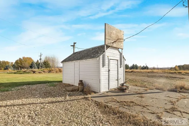 $379,900 | 1496 North 750 East, Shelley, ID 83274