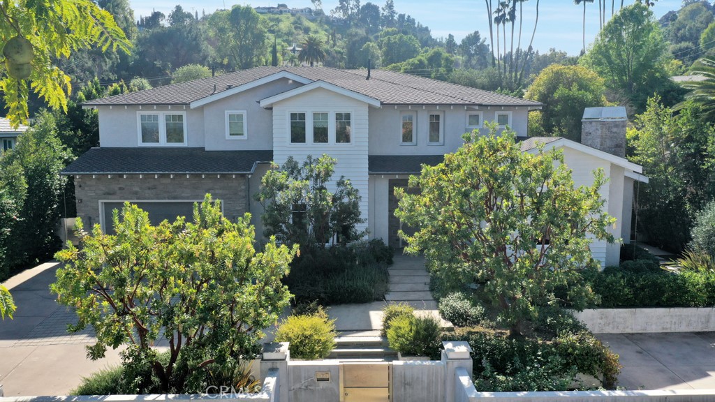 17950 Rancho Street Encino, CA 91316 - Photo 2 of 75