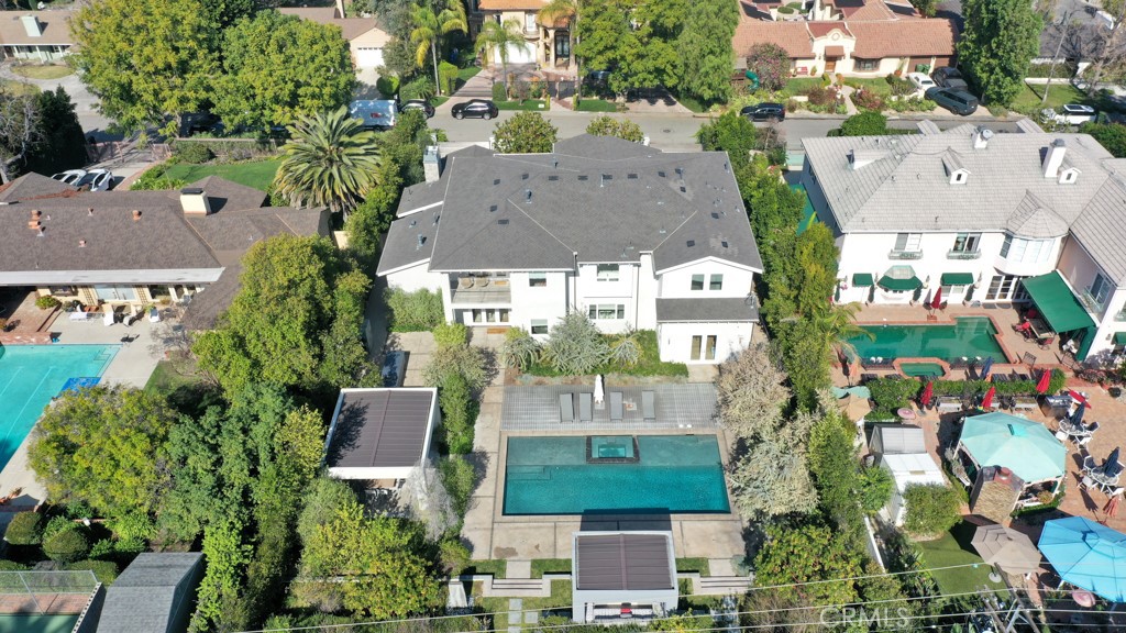 17950 Rancho Street Encino, CA 91316 - Photo 4 of 75