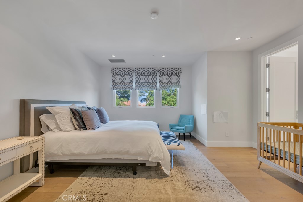 17950 Rancho Street Encino, CA 91316 - Photo 42 of 75