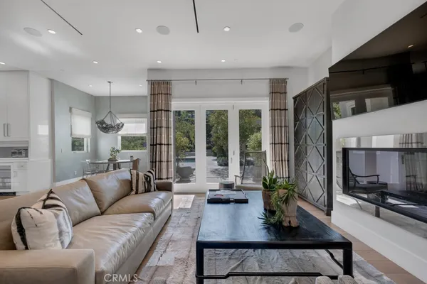 $23,000 | 17950 Rancho Street, Encino, CA 91316