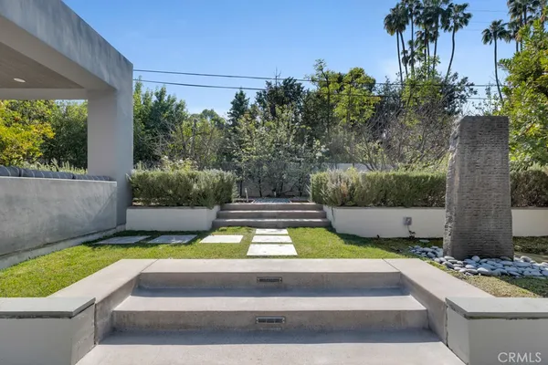 $23,000 | 17950 Rancho Street, Encino, CA 91316