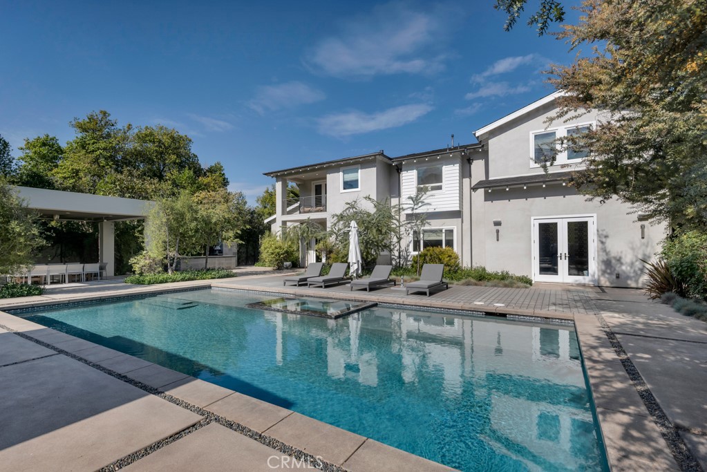 17950 Rancho Street Encino, CA 91316 - Photo 67 of 75