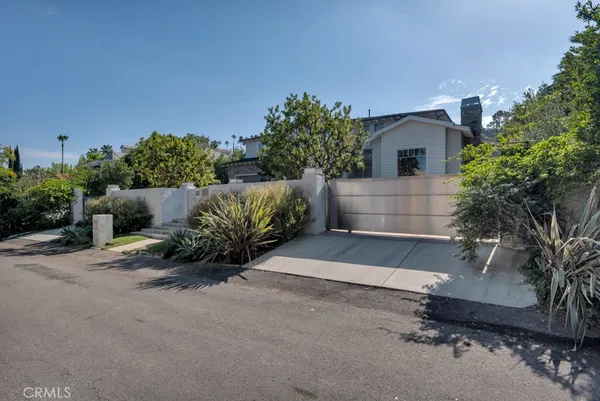 $23,000 | 17950 Rancho Street, Encino, CA 91316