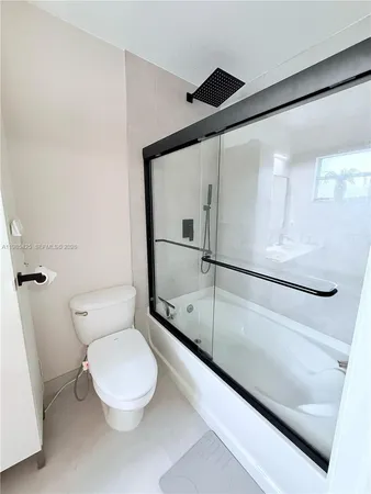 $2,900 | 7255 Northwest 173rd Drive, Unit 8038, Hialeah, FL 33015