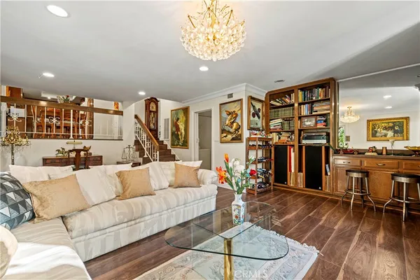 $1,199,999 | 7125 Lonzo Street, Tujunga, CA 91042