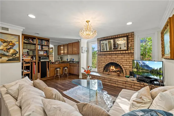 $1,199,999 | 7125 Lonzo Street, Tujunga, CA 91042