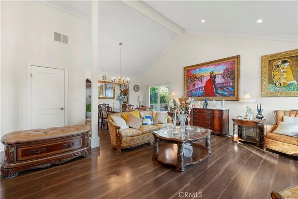$1,199,999 | 7125 Lonzo Street, Tujunga, CA 91042