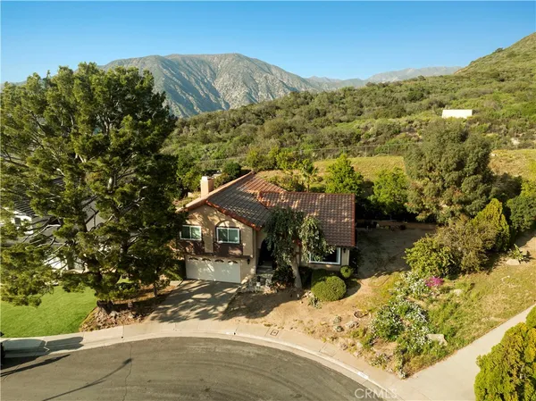 $1,199,999 | 7125 Lonzo Street, Tujunga, CA 91042