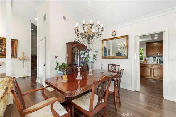 $1,199,999 | 7125 Lonzo Street, Tujunga, CA 91042