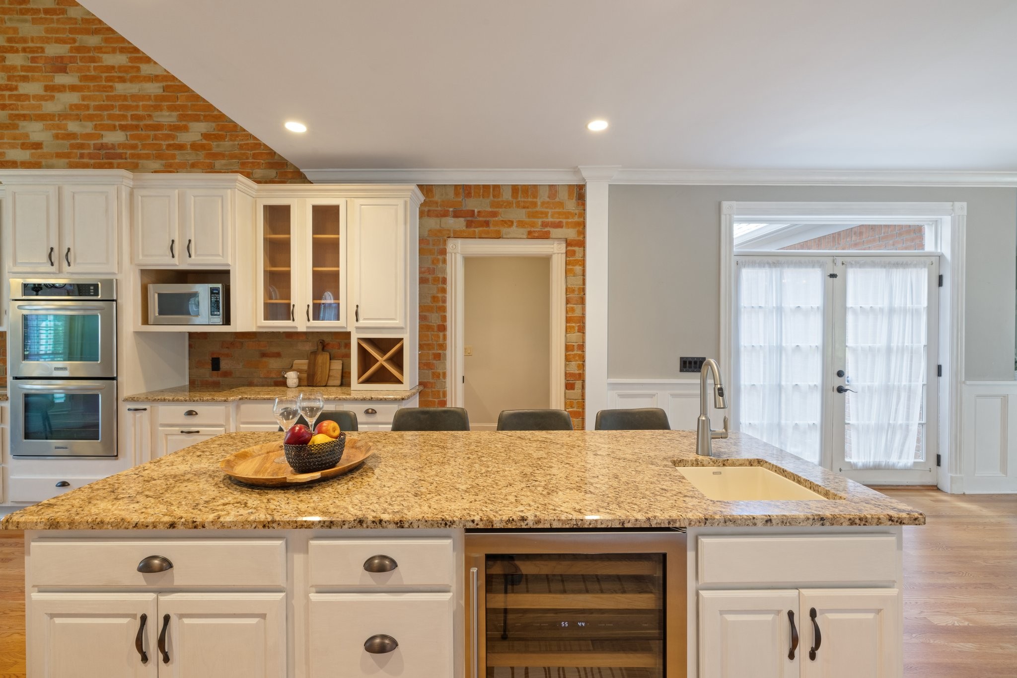 208 Lake Ridge Court Franklin, TN 37069 - Photo 17 of 70 Gallery Image 17