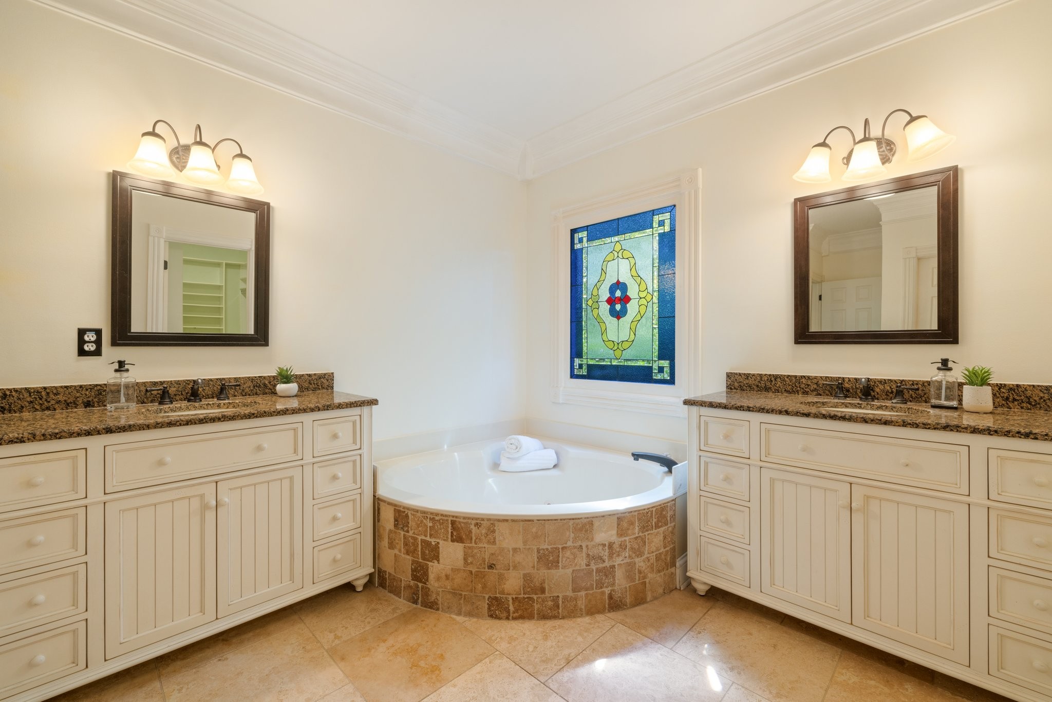 208 Lake Ridge Court Franklin, TN 37069 - Photo 34 of 70 Gallery Image 34