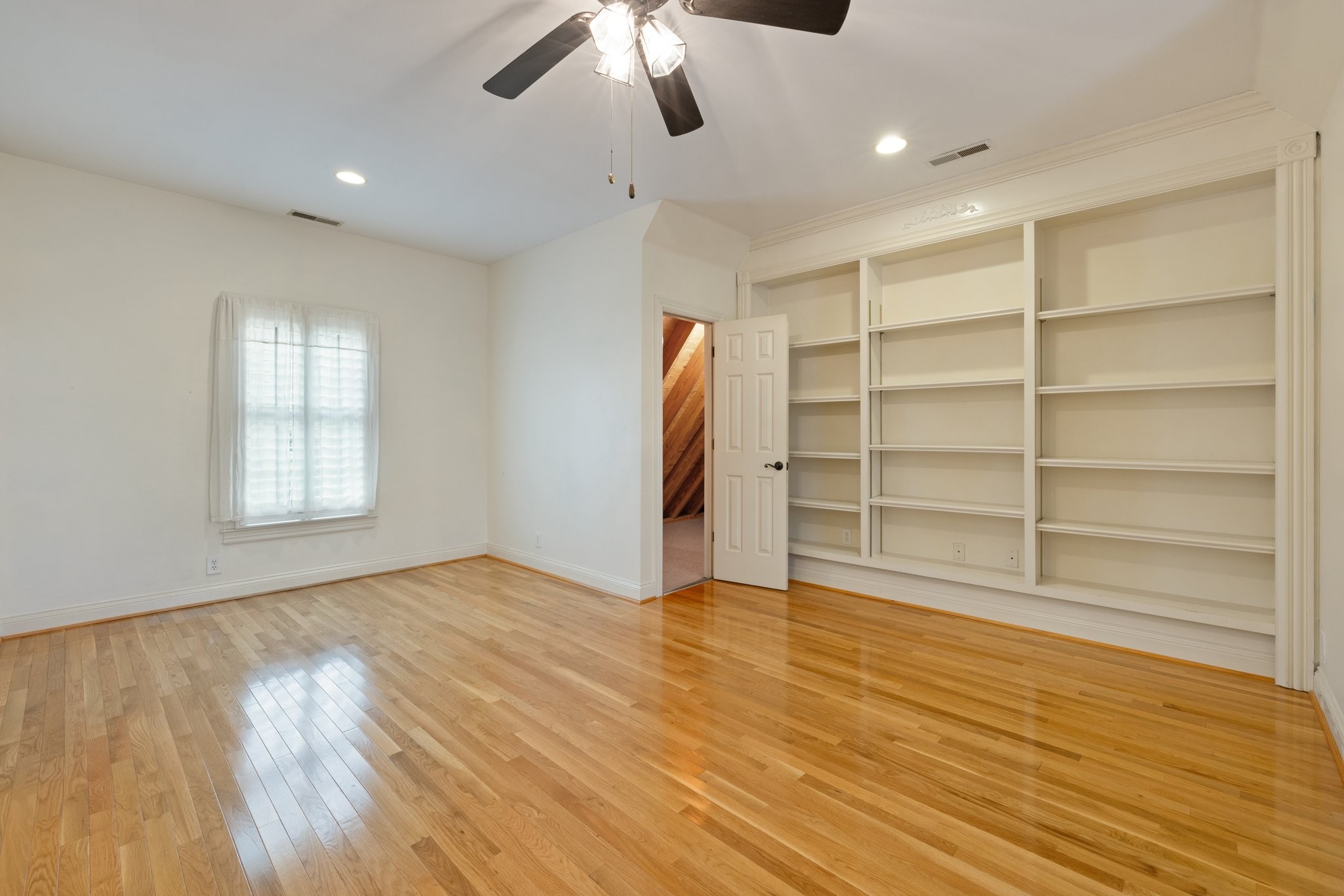 208 Lake Ridge Court Franklin, TN 37069 - Photo 52 of 70 Gallery Image 52