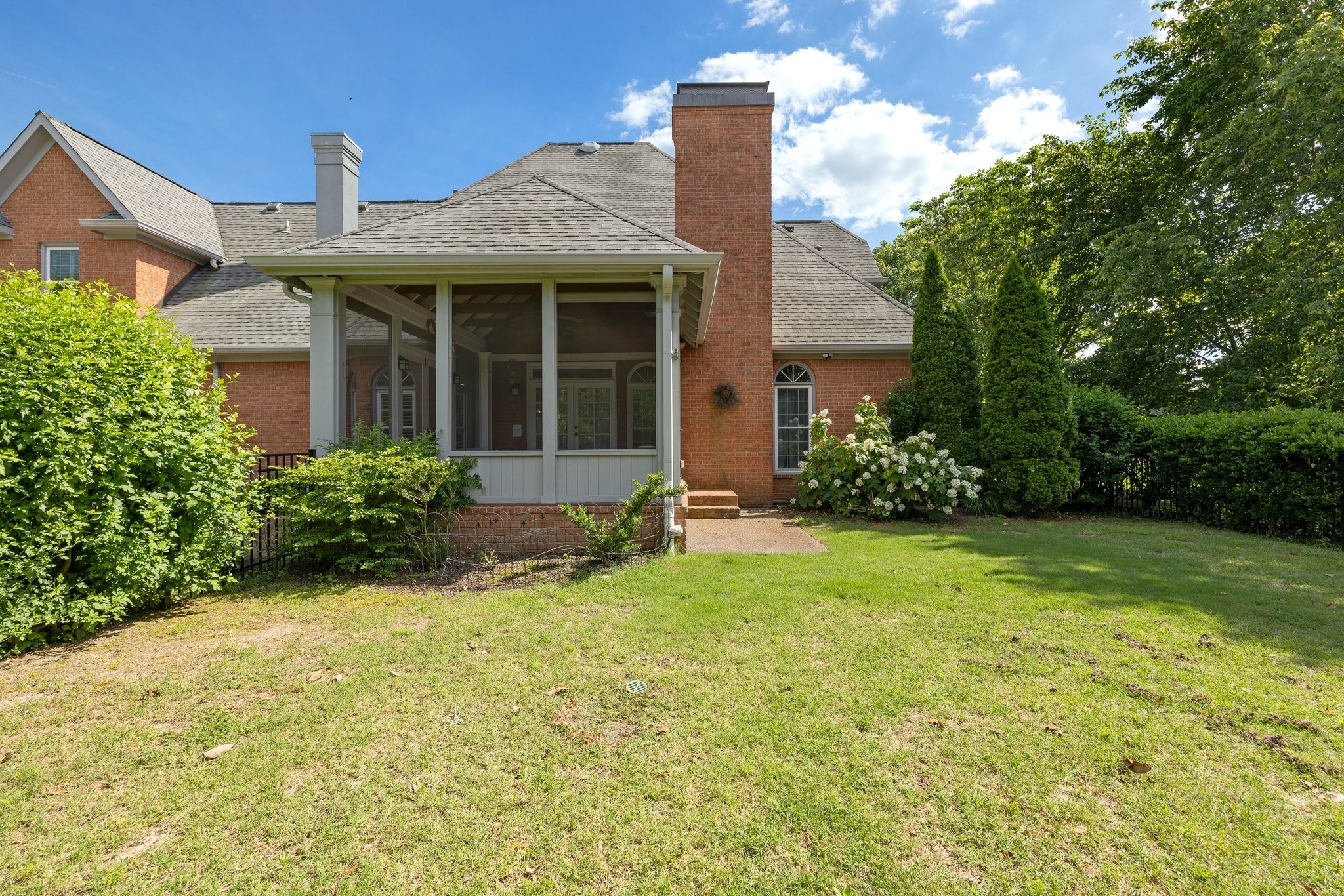 208 Lake Ridge Court Franklin, TN 37069 - Photo 65 of 70 Gallery Image 65