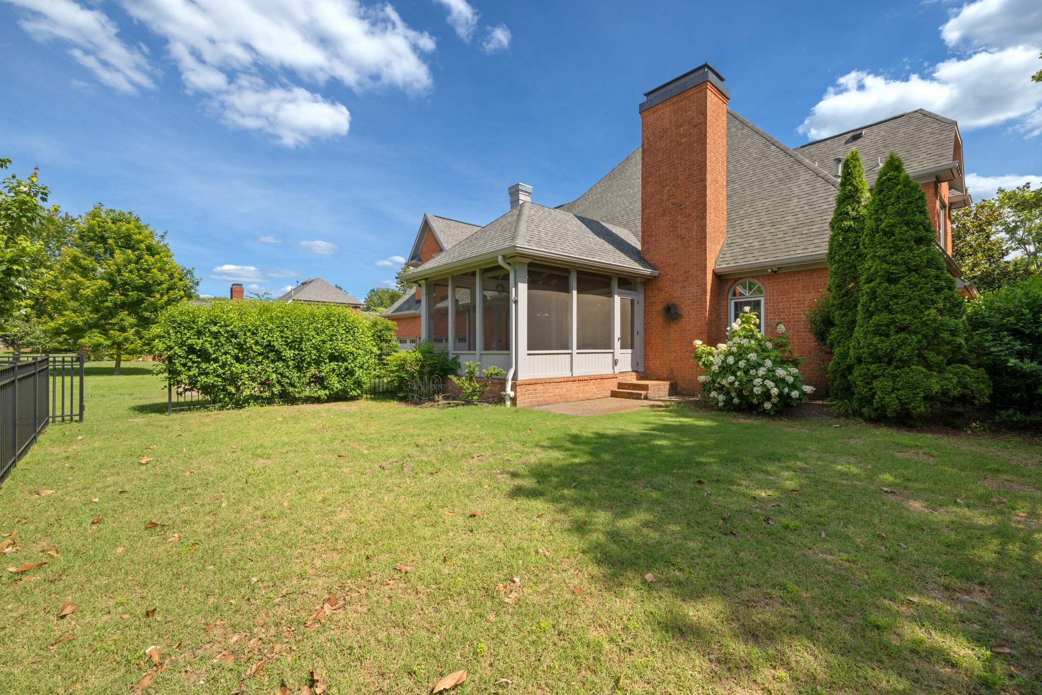 208 Lake Ridge Court Franklin, TN 37069 - Photo 67 of 70 Gallery Image 67