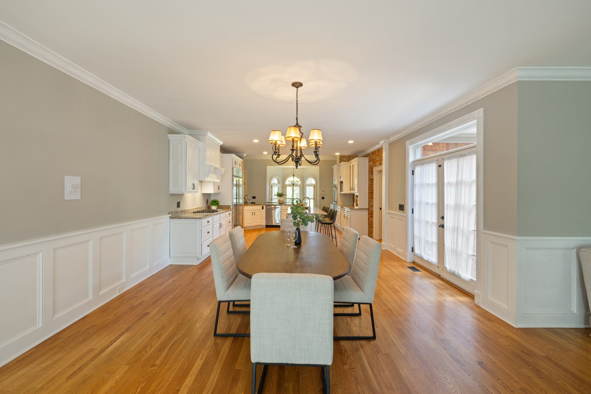 208 Lake Ridge Court Franklin, TN 37069 - Photo 10 of 70 Gallery Image 10