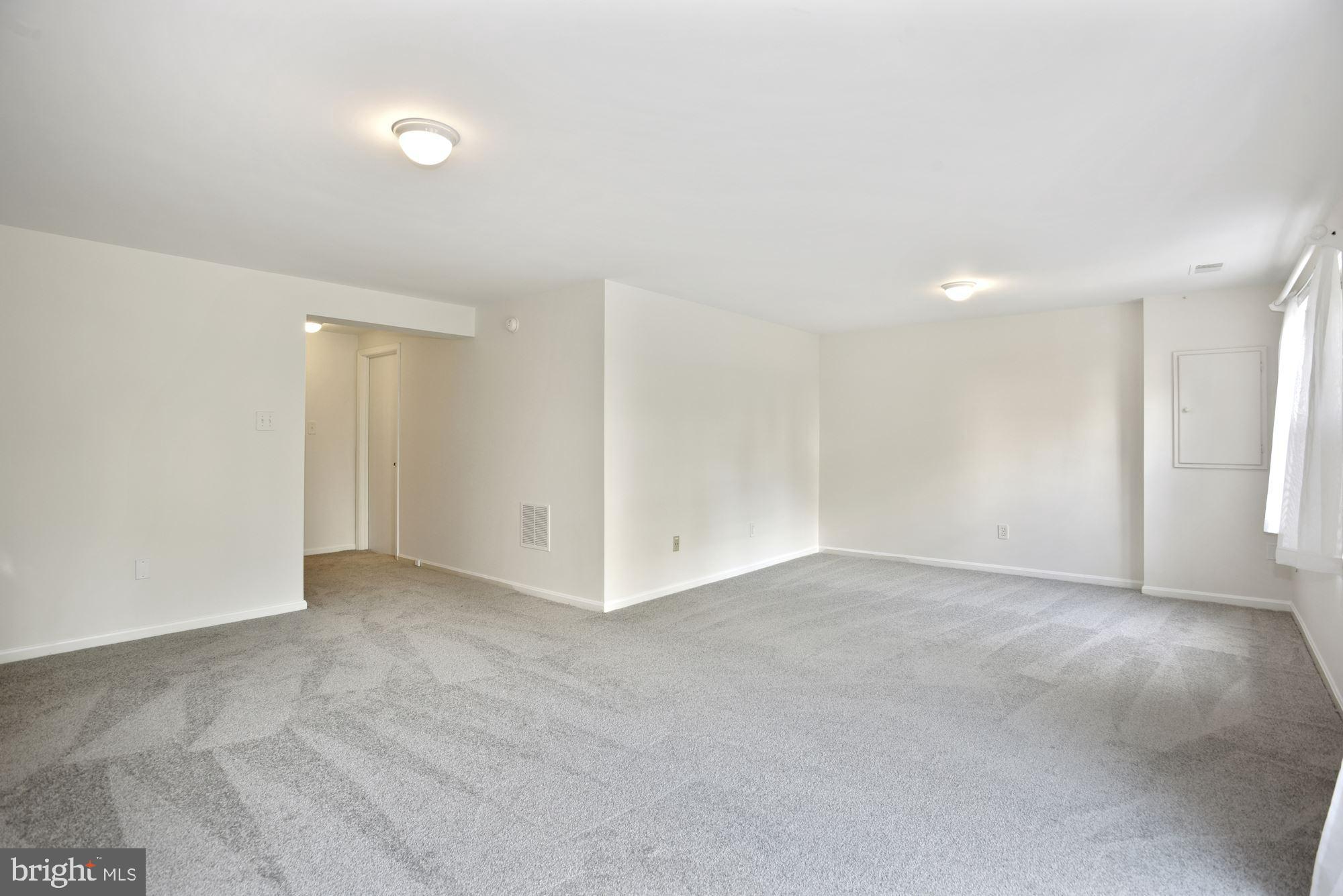 2263 Double Eagle Court Reston, VA 20191 - Photo 26 of 33 Family room, den or office!