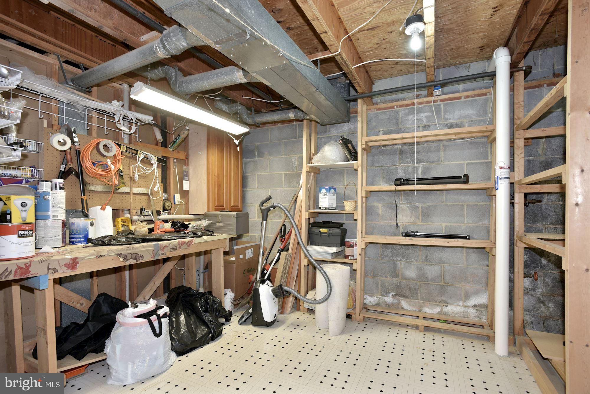 2263 Double Eagle Court Reston, VA 20191 - Photo 30 of 33 Workbench and utility area