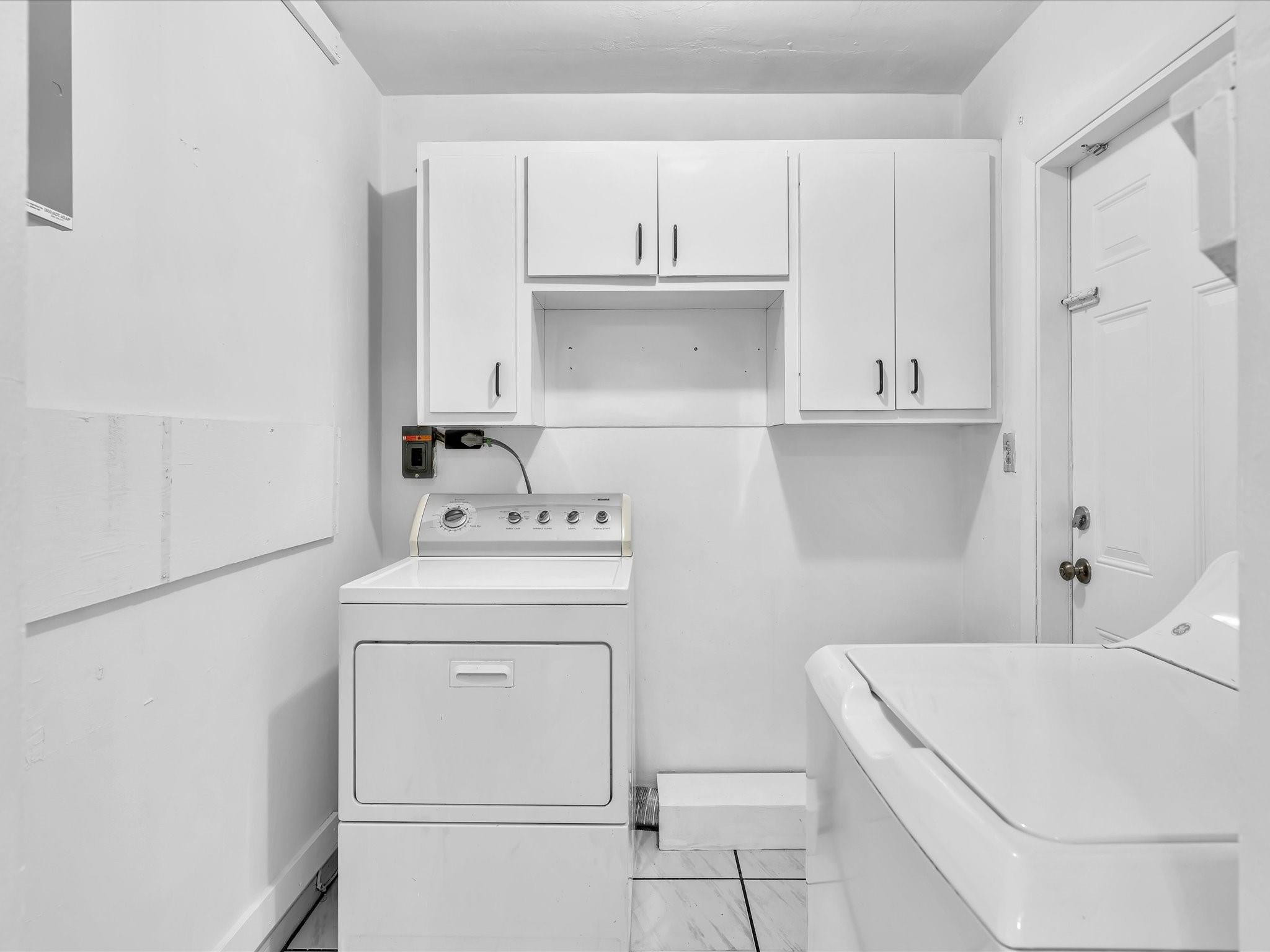 7971 Northwest 16th Street Pembroke Pines, FL 33024 - Photo 11 of 23 Photo 11