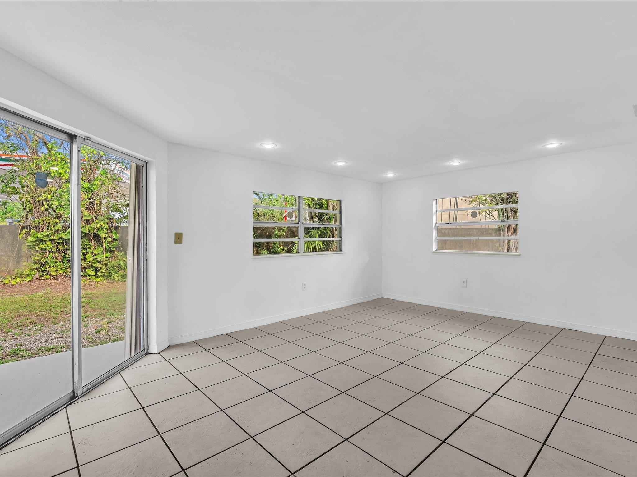 7971 Northwest 16th Street Pembroke Pines, FL 33024 - Photo 13 of 23 Photo 13