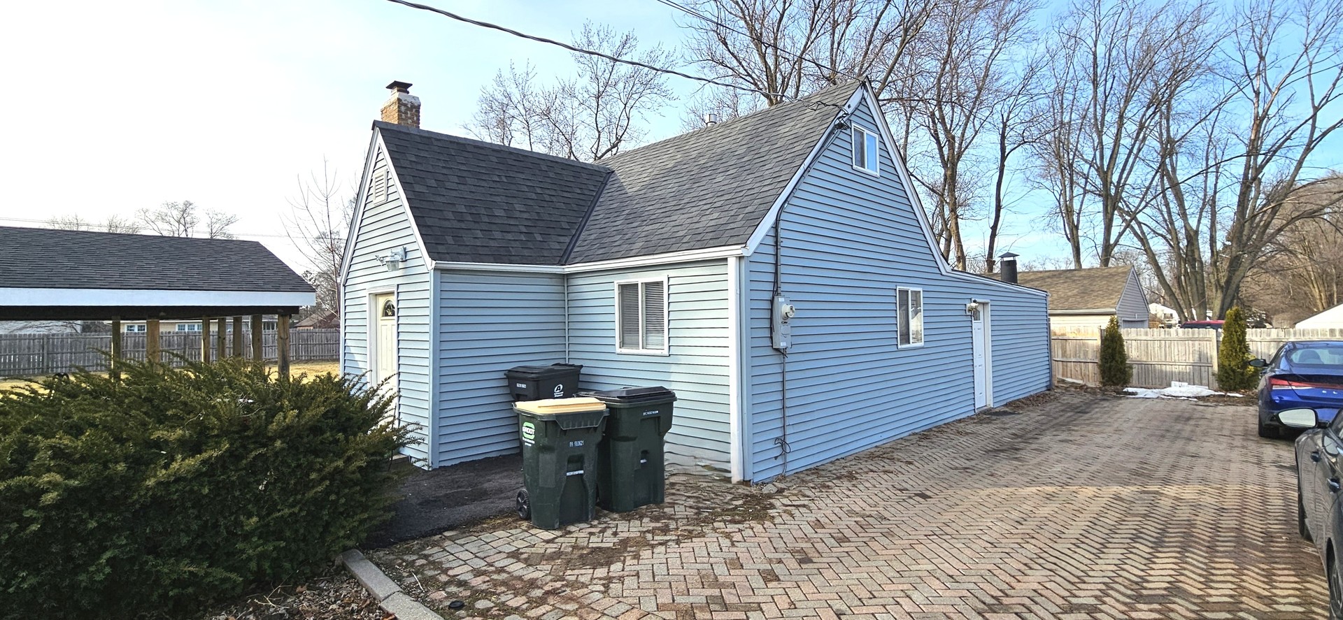 36107 North Green Bay Road Waukegan, IL 60087 - Photo 2 of 17 a view of a house with a patio