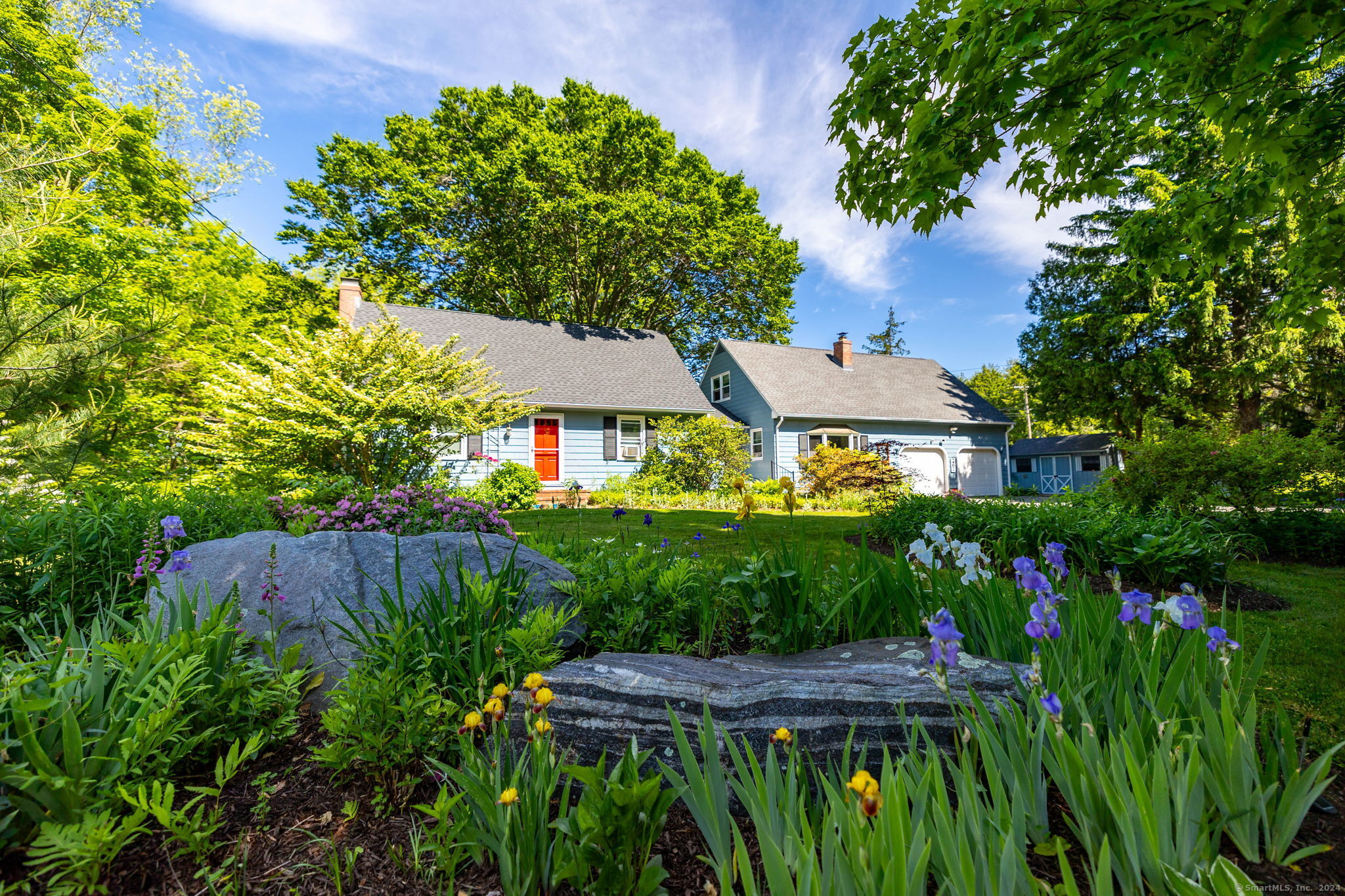 261 Duncaster Road Bloomfield, CT 06002 - Photo 1 of 1