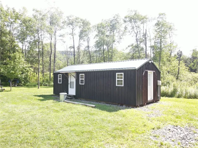 $112,900 | 179 White Hollow Road, Smethport, PA 16749